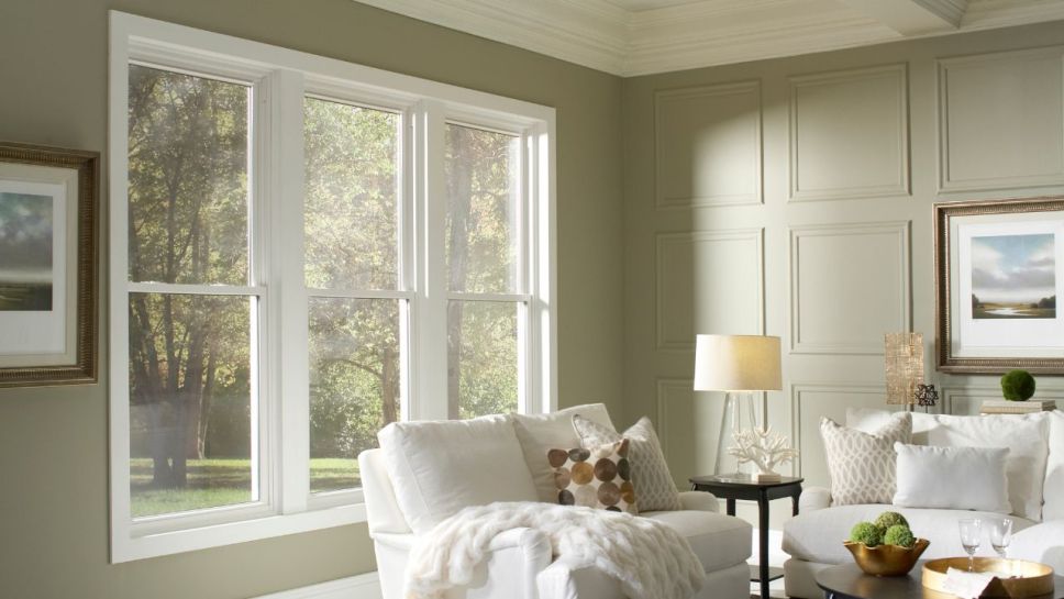 Top Signs Charlottesville Homeowners Need Replacement Windows